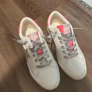 Vintage Havana White and Pink Sneakers